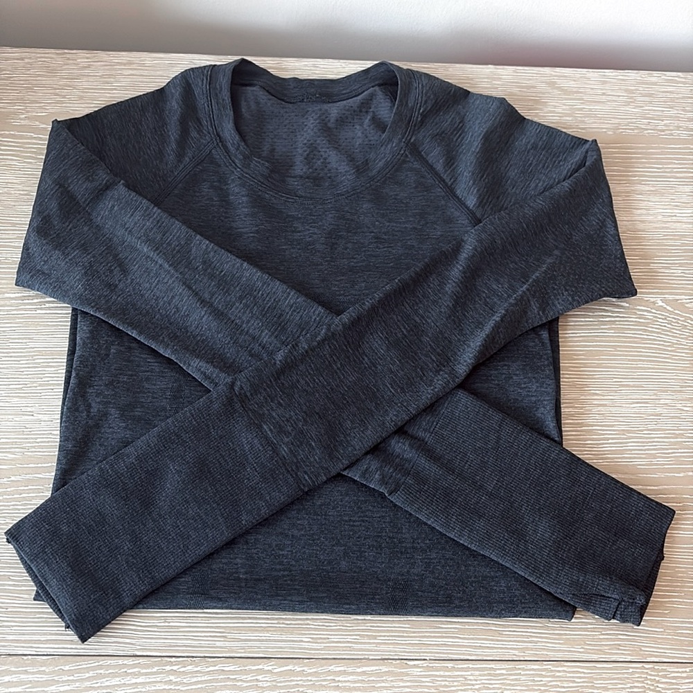Lululemon Swiftly Tech Long Sleeve